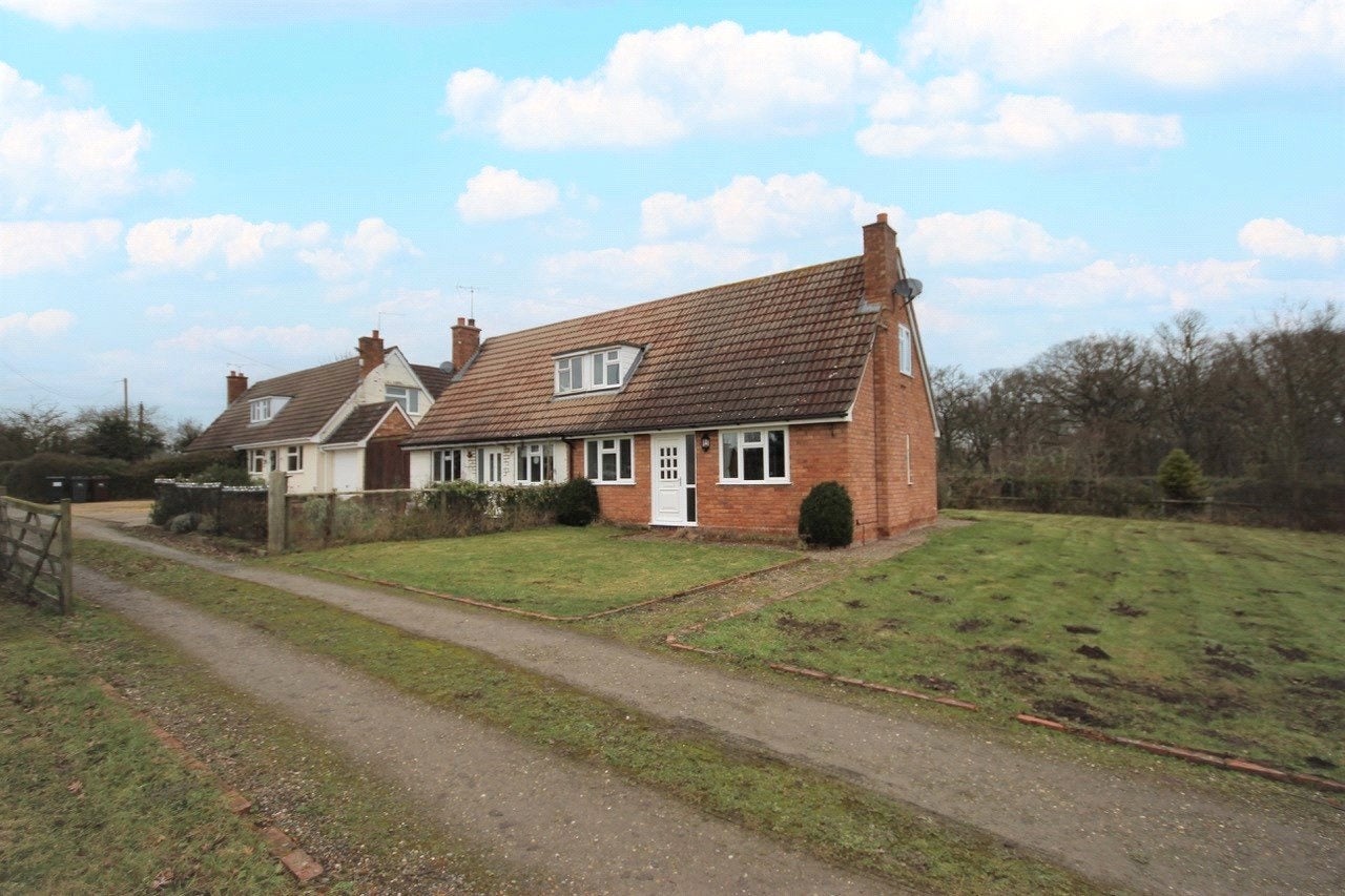 House Crown East Lane in Malvern Hills