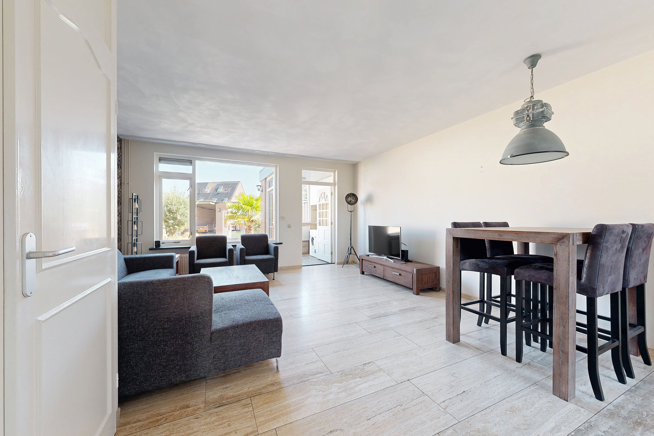 Tussenwoning te koop: Kievitstraat 3, Fijnaart