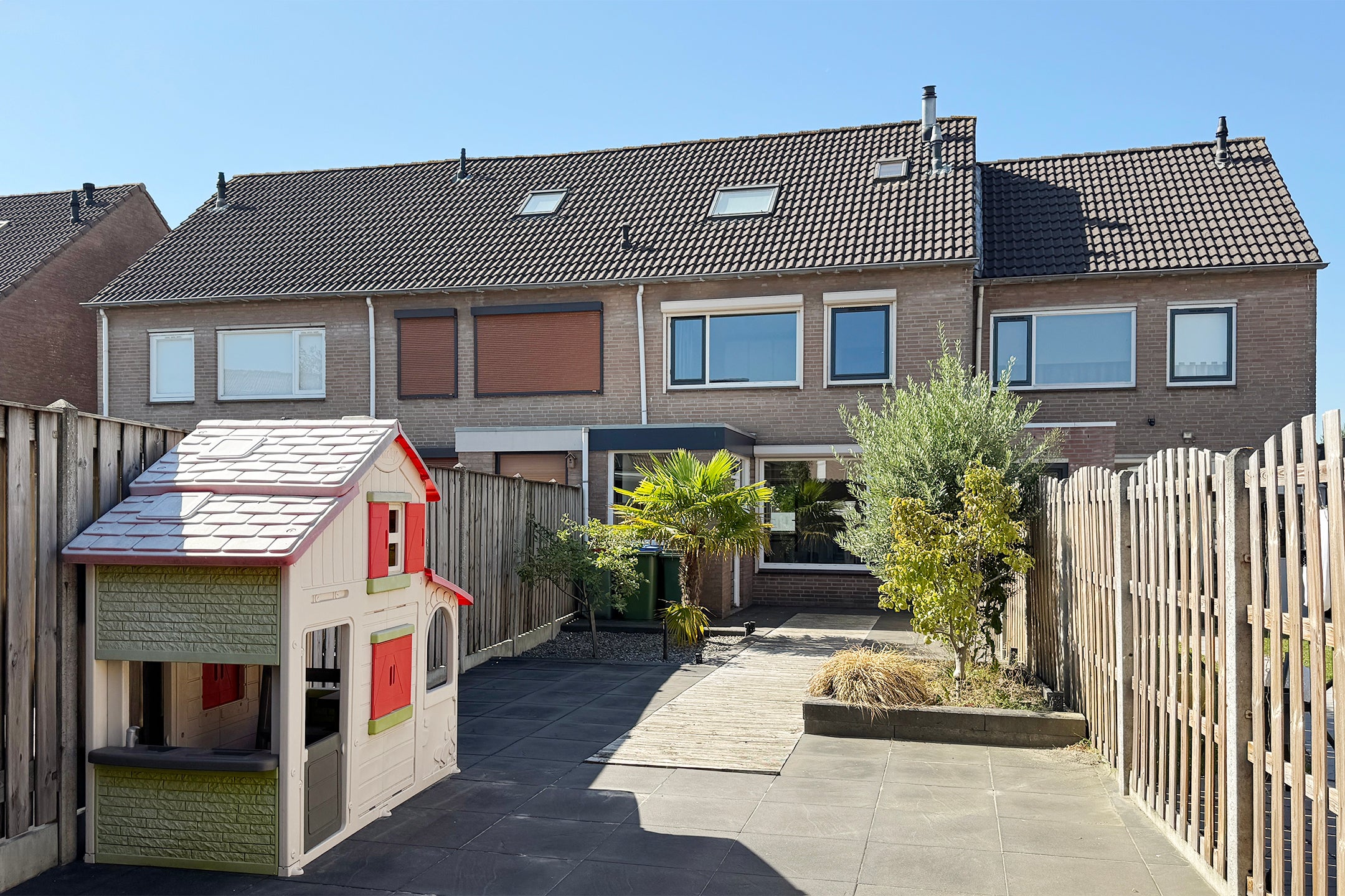 Tussenwoning te koop: Kievitstraat 3, Fijnaart