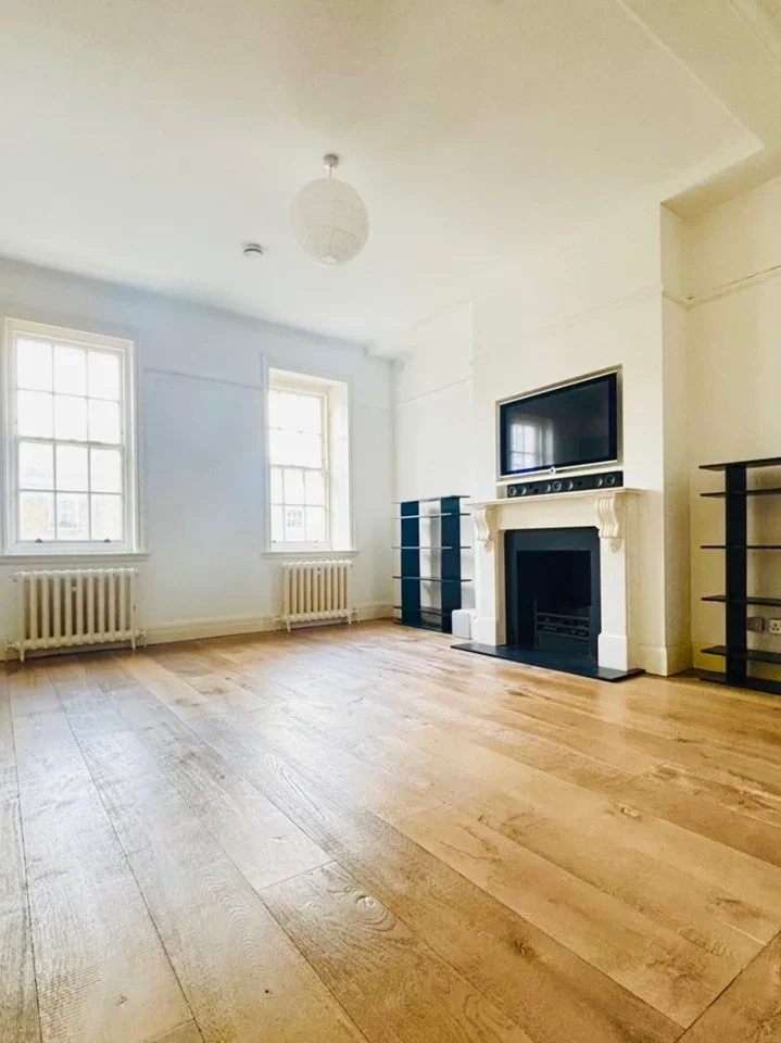 Flat Baker Street in City of Westminster