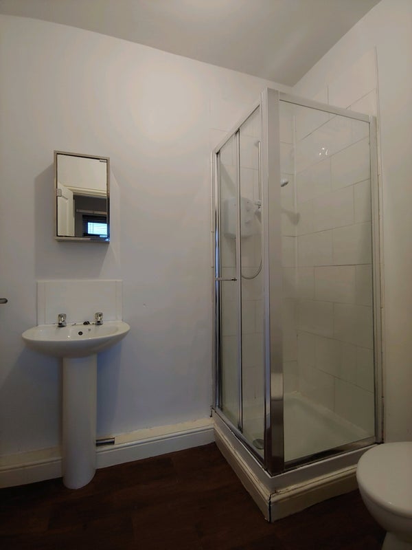 Room Fountain Road in Birmingham