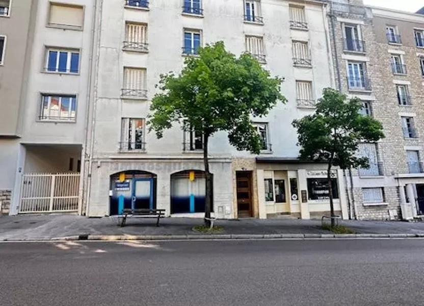 Flat Avenue Victor Hugo in Dijon
