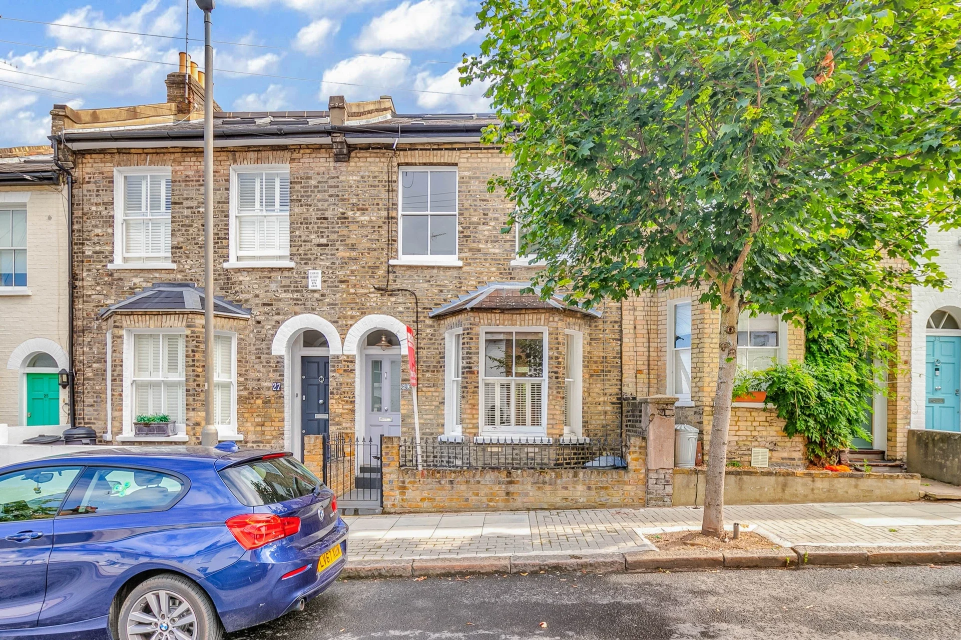 House Old York Road in Greater London