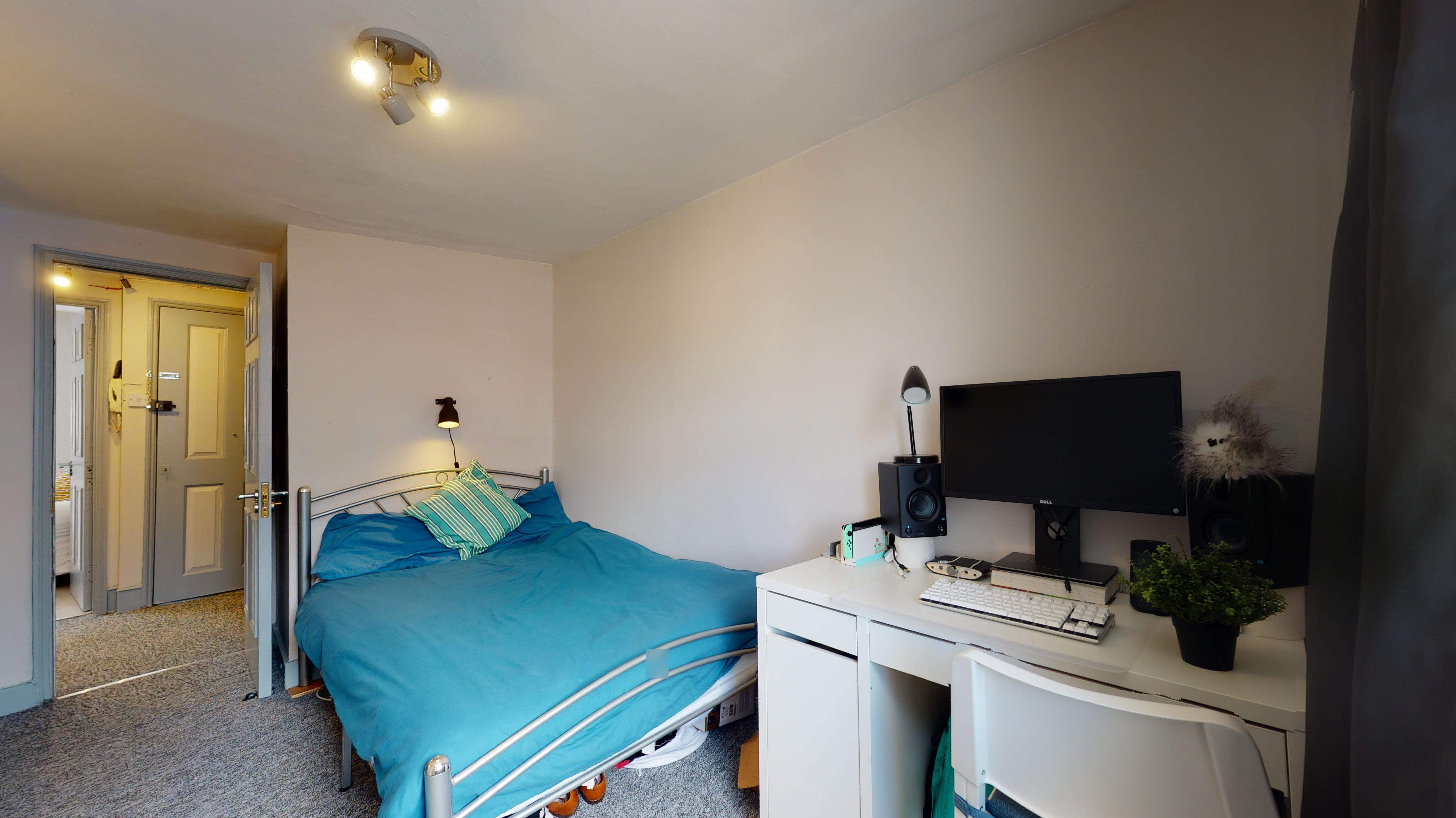 Flat Tavistock Place in Greater London