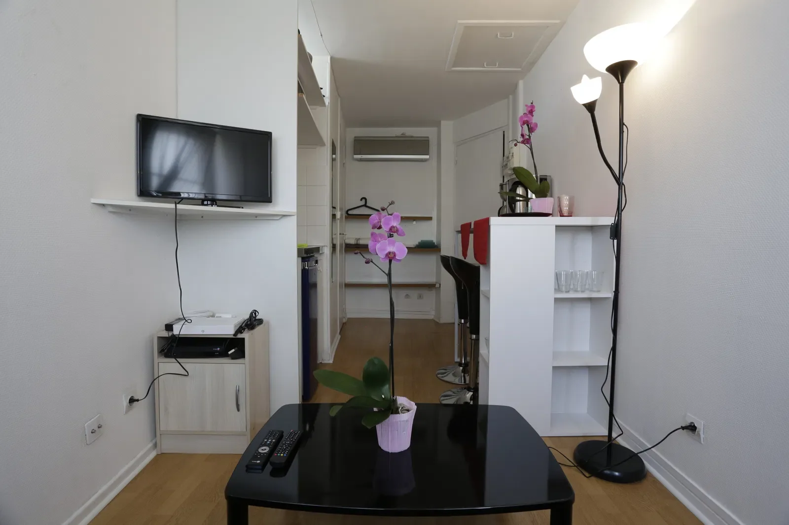 Flat Place du Général Kœnig in Paris