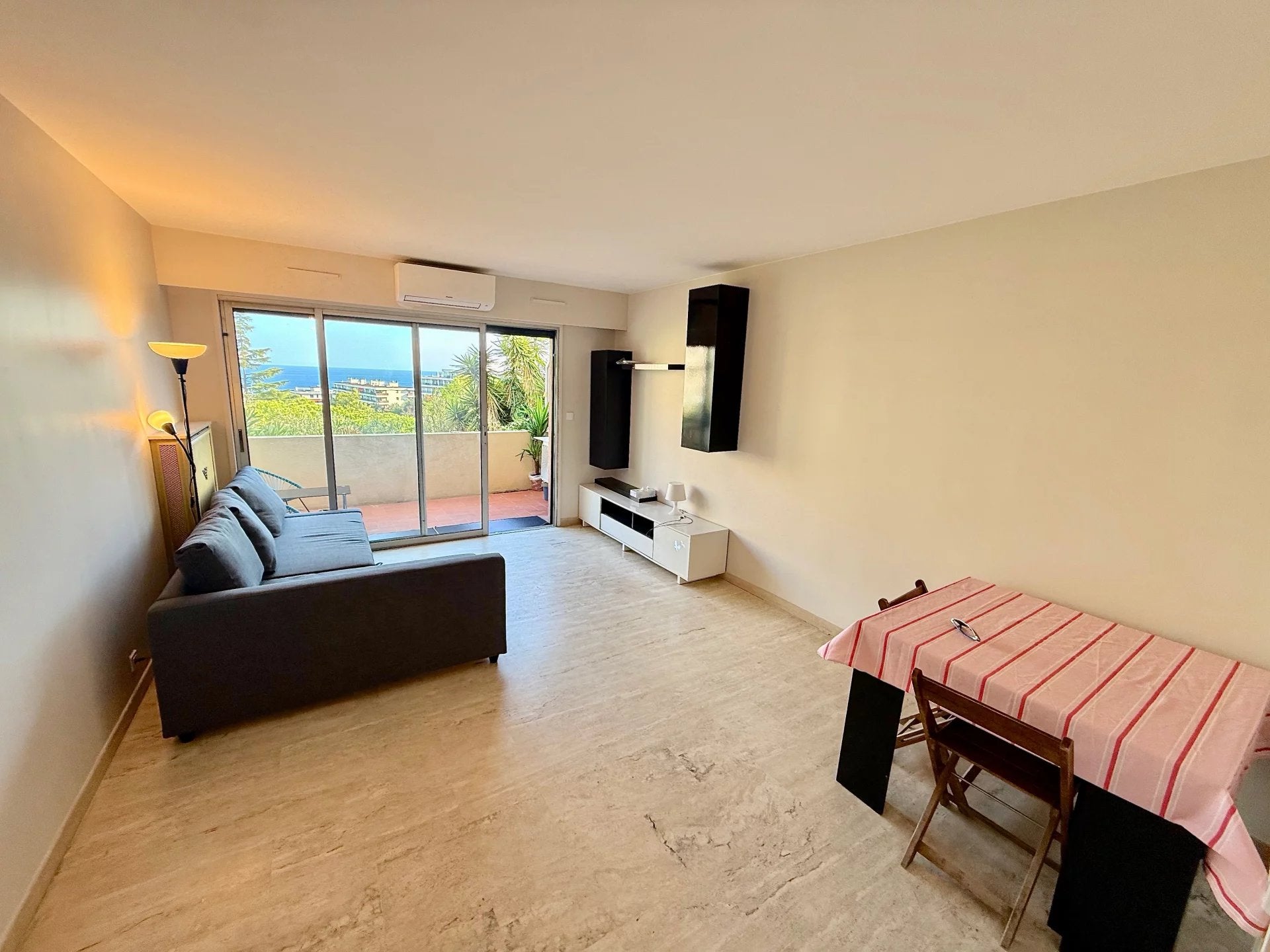 Flat Avenue Joseph Giordan in Nice