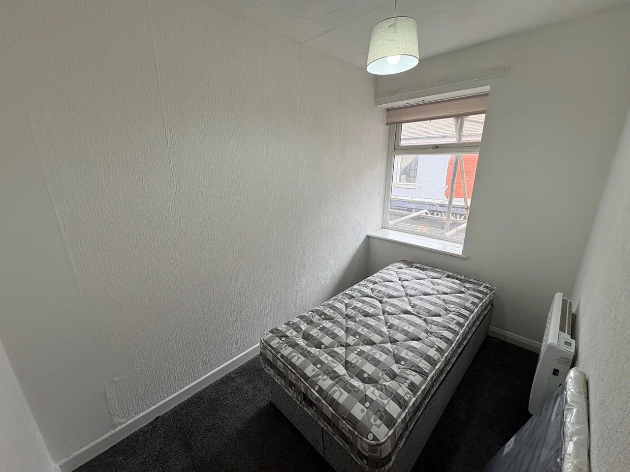 Flat Foxhall Road in Blackpool