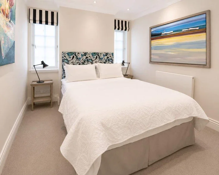 Flat Davies Street in City of Westminster