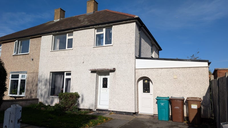 Room Failsworth Close in Nottingham