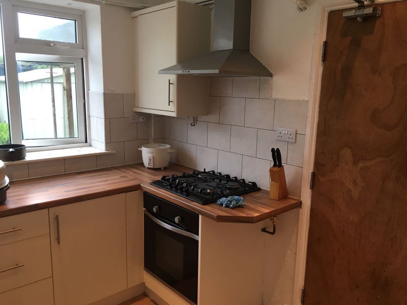 Room Failsworth Close in Nottingham