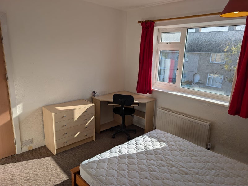 Room Failsworth Close in Nottingham