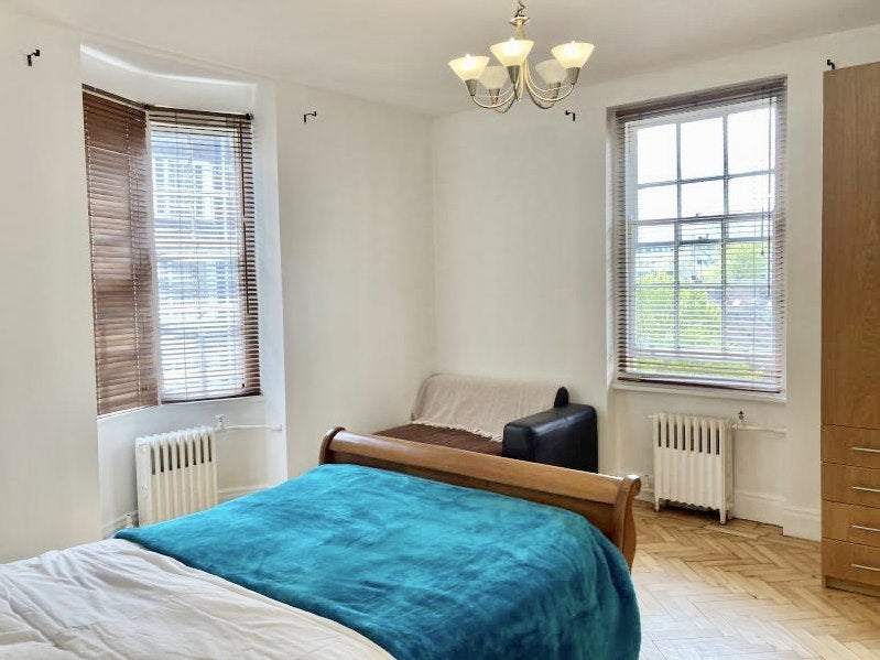 Flat Bryanston Place in London