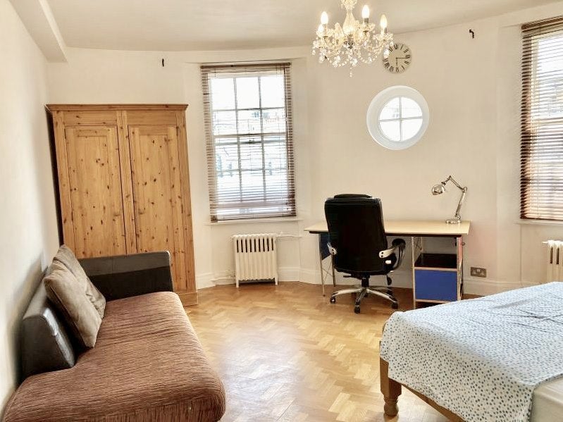 Flat Bryanston Place in London