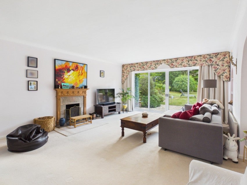 House Burkes Road in Beaconsfield