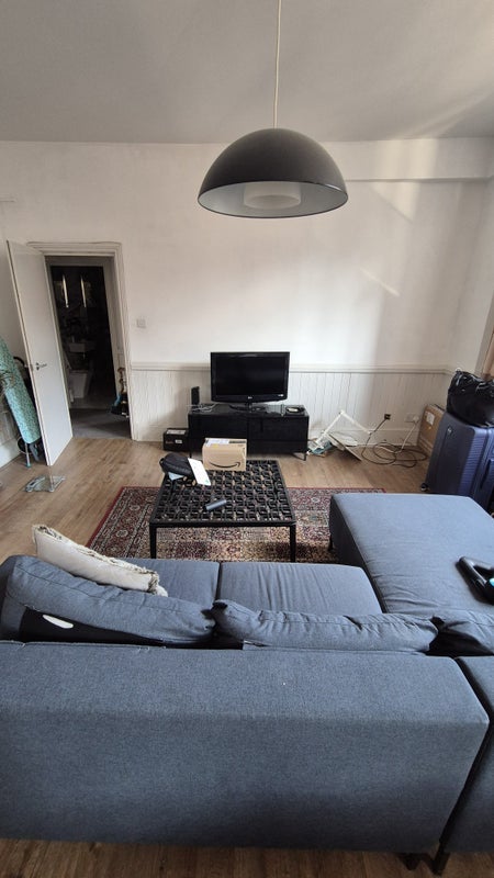 Room Brune Street in Greater London