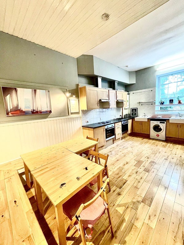 Room West Maitland Street in City of Edinburgh