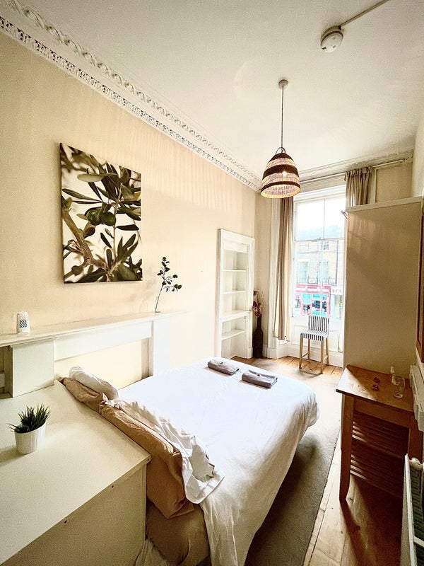 Room West Maitland Street in City of Edinburgh