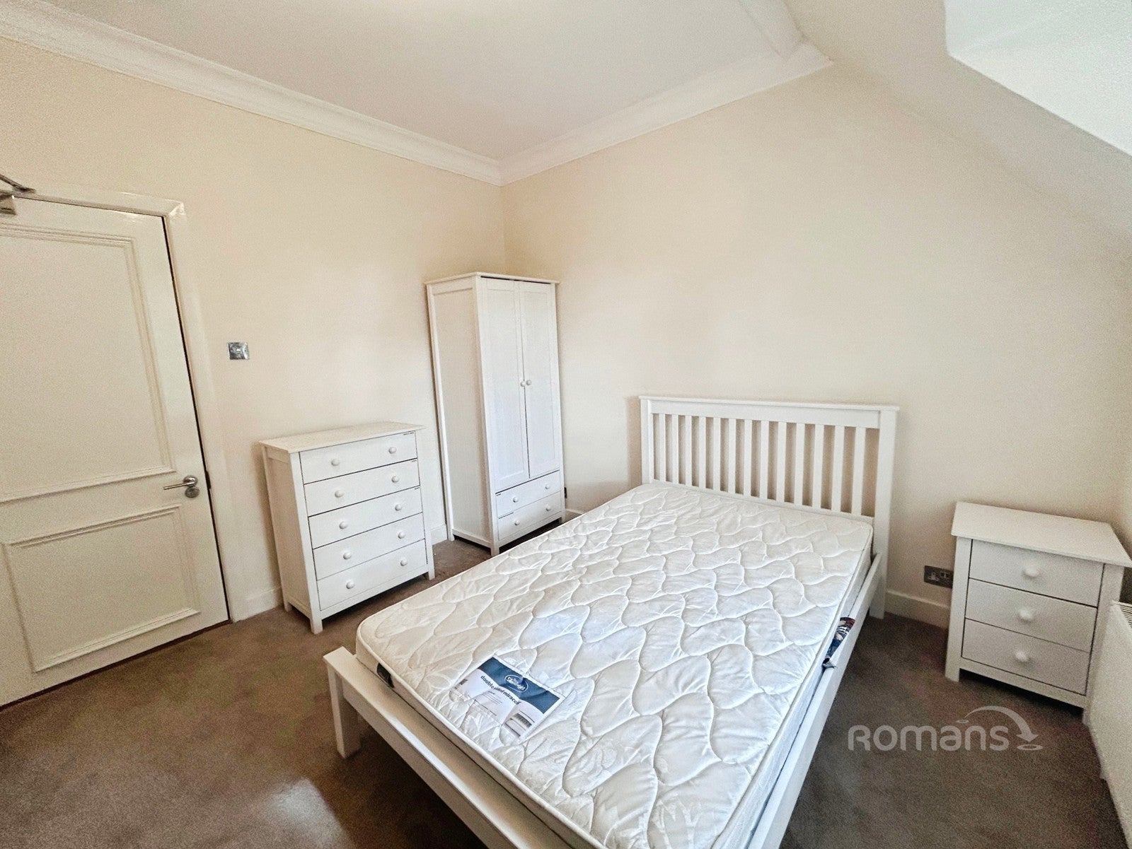 Room Oxford Road in Reading