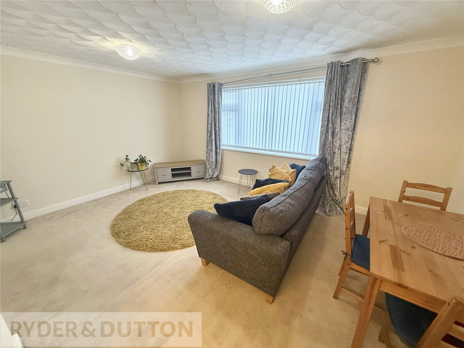 Flat Sandy Lane in Middleton