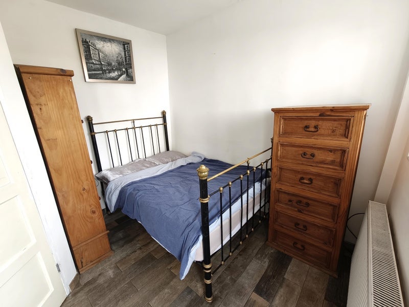 Room Waterloo Road in Stoke-on-Trent