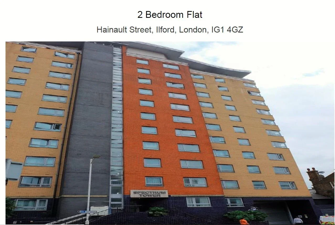Flat Hainault Street in Greater London