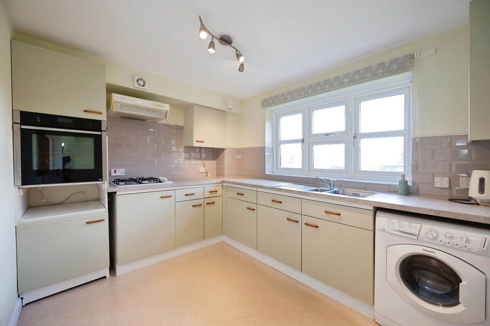 Flat Newtown Lane in Havant