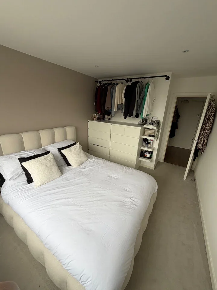 Flat Hubert Road in Brentwood