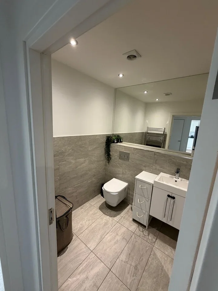 Flat Hubert Road in Brentwood