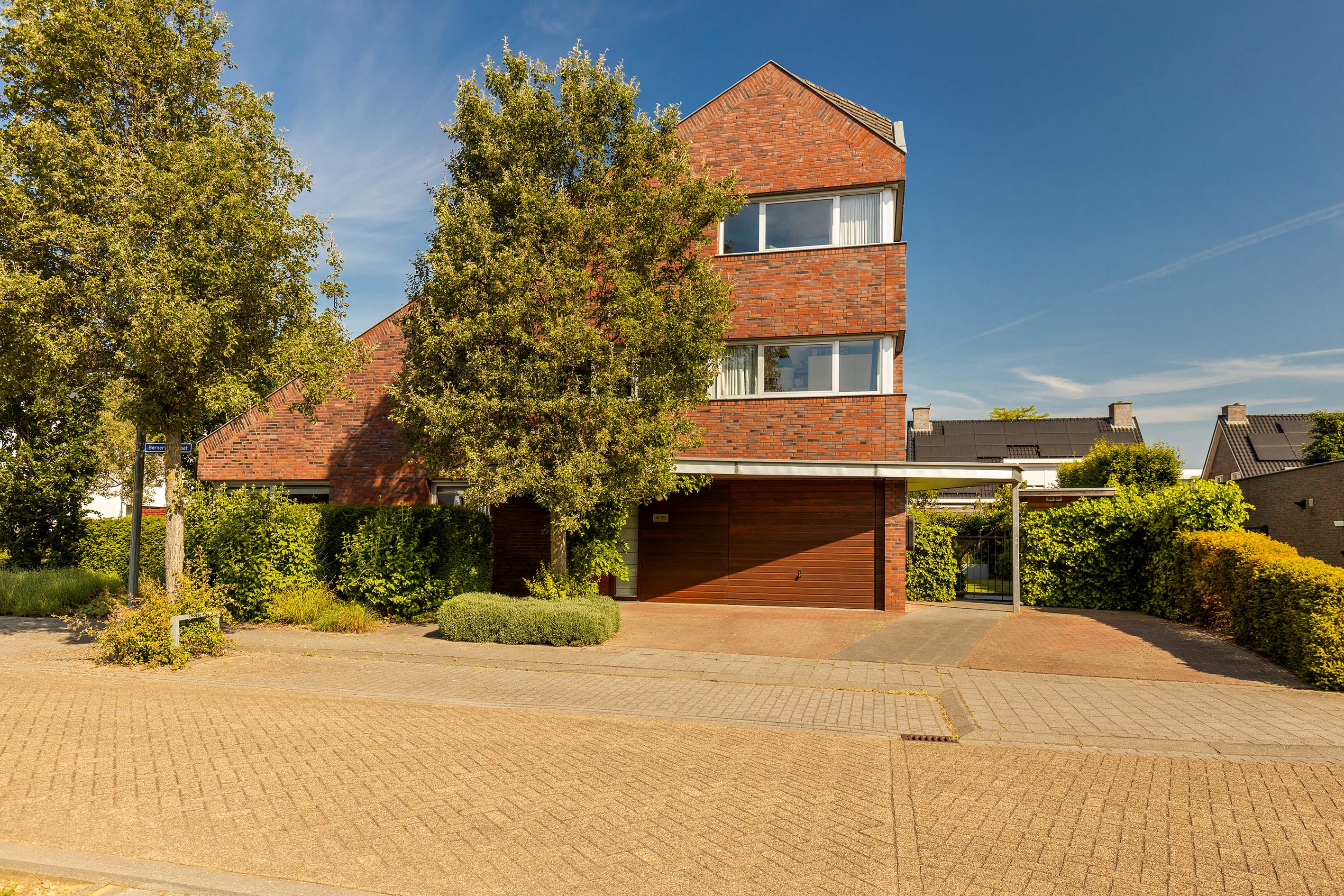 Huis Bornerveldstraat 55 in Born