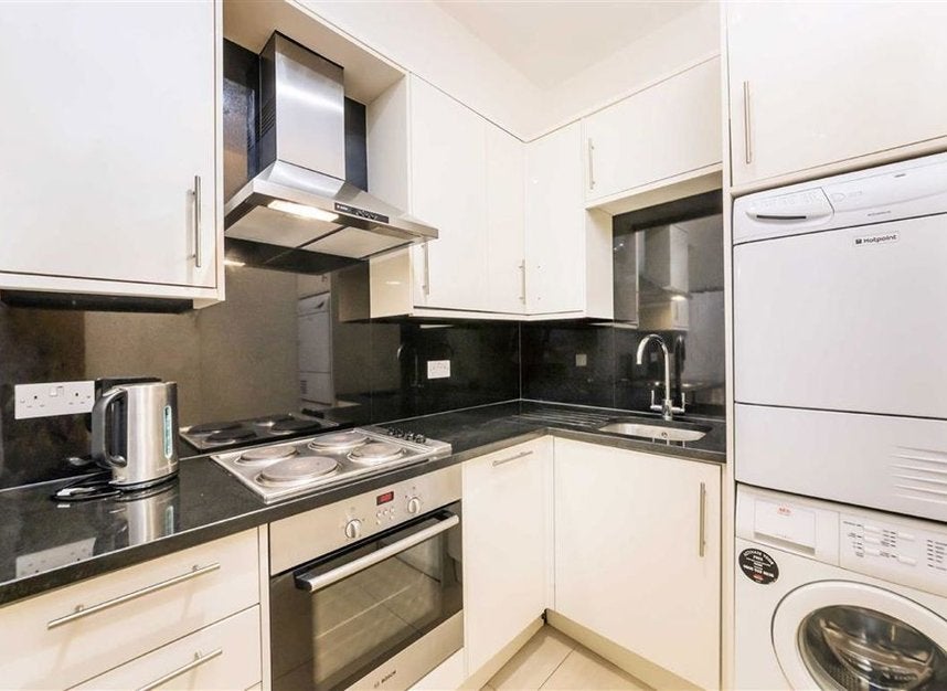Flat Marshall Street in City of Westminster