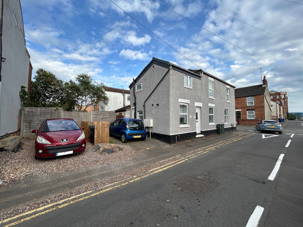 Flat Cross Street in Kettering