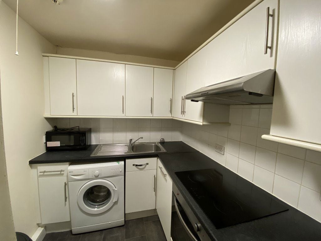Flat Peddie Street in Dundee