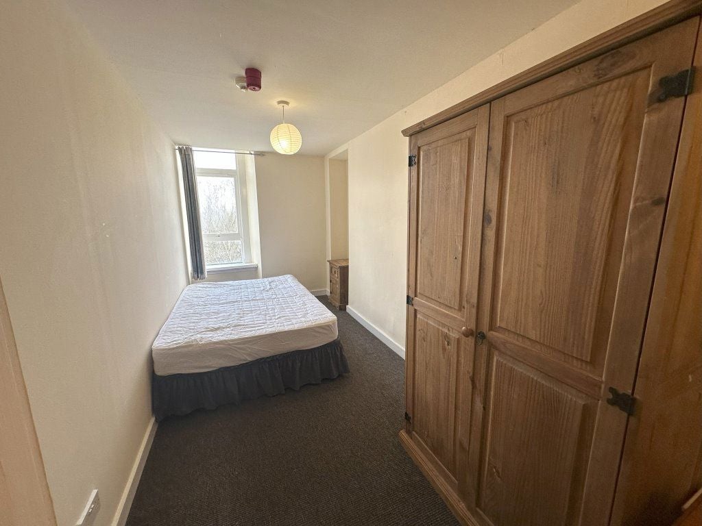 Flat Peddie Street in Dundee