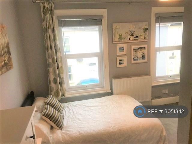 Room Magdala Road in Gloucester