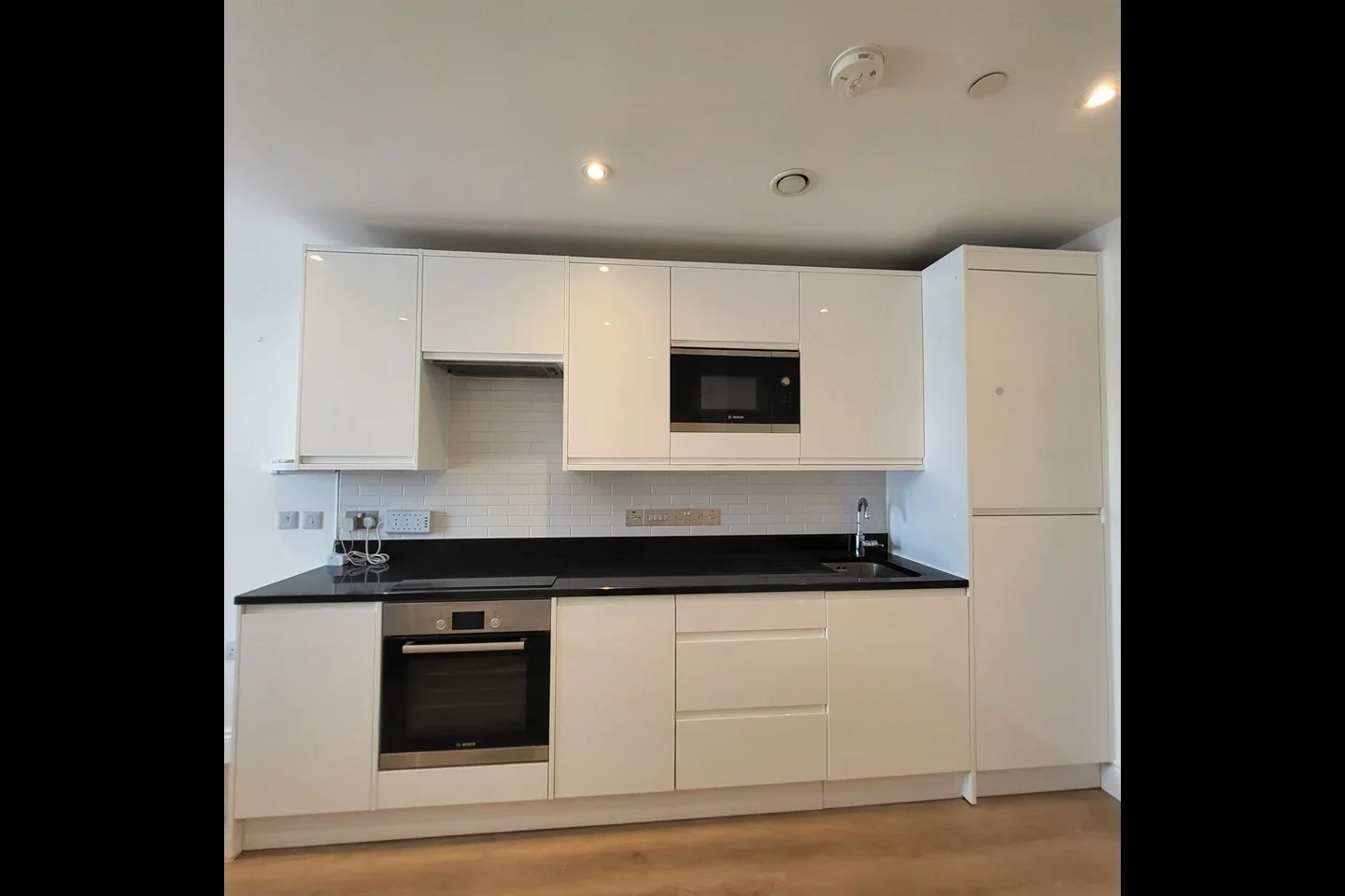 Flat Keens Road in Greater London
