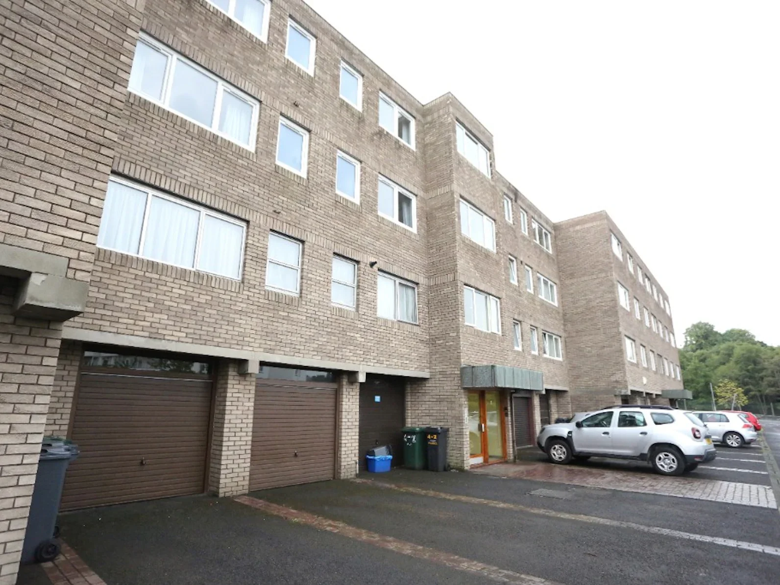 Flat Craigleith Avenue South in City of Edinburgh