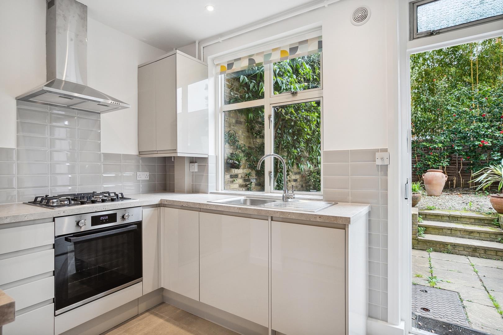 Flat Hammersmith Grove in Greater London