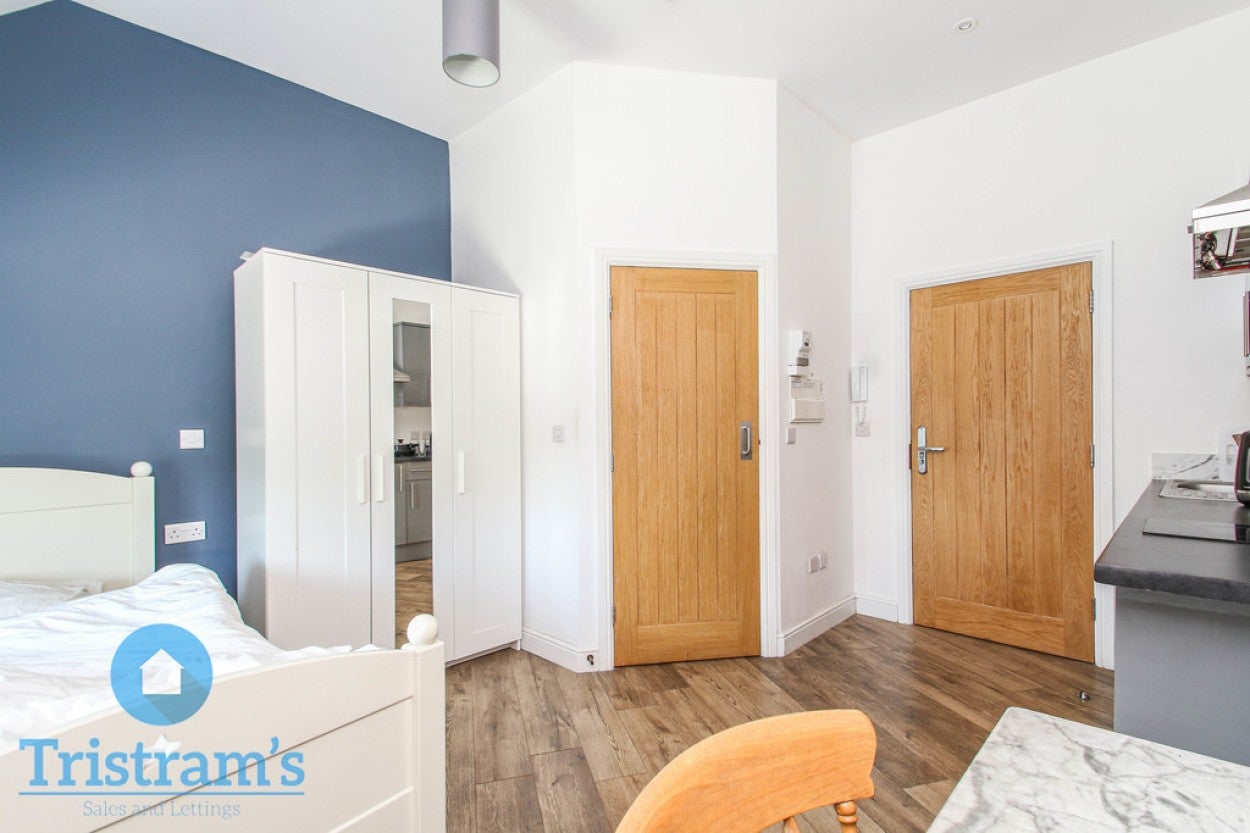 Flat Southwell Road in Nottingham