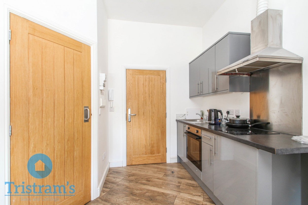 Flat Southwell Road in Nottingham