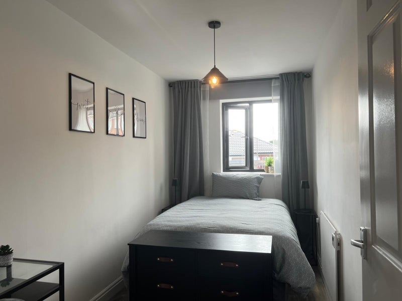 Flat Greengate Lane in Prestwich