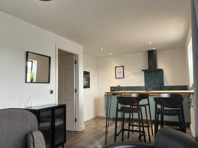 Flat Greengate Lane in Prestwich