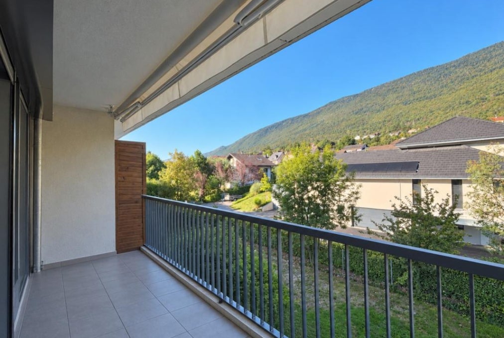 Flat Route du Relais in Le Bourget-du-Lac
