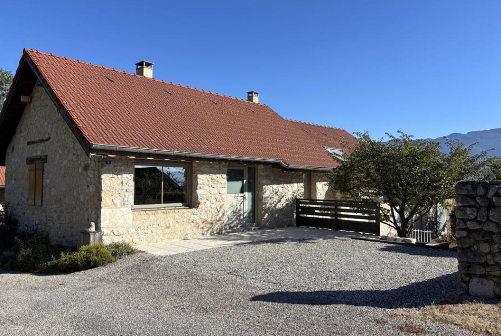 House Route du Relais in Le Bourget-du-Lac