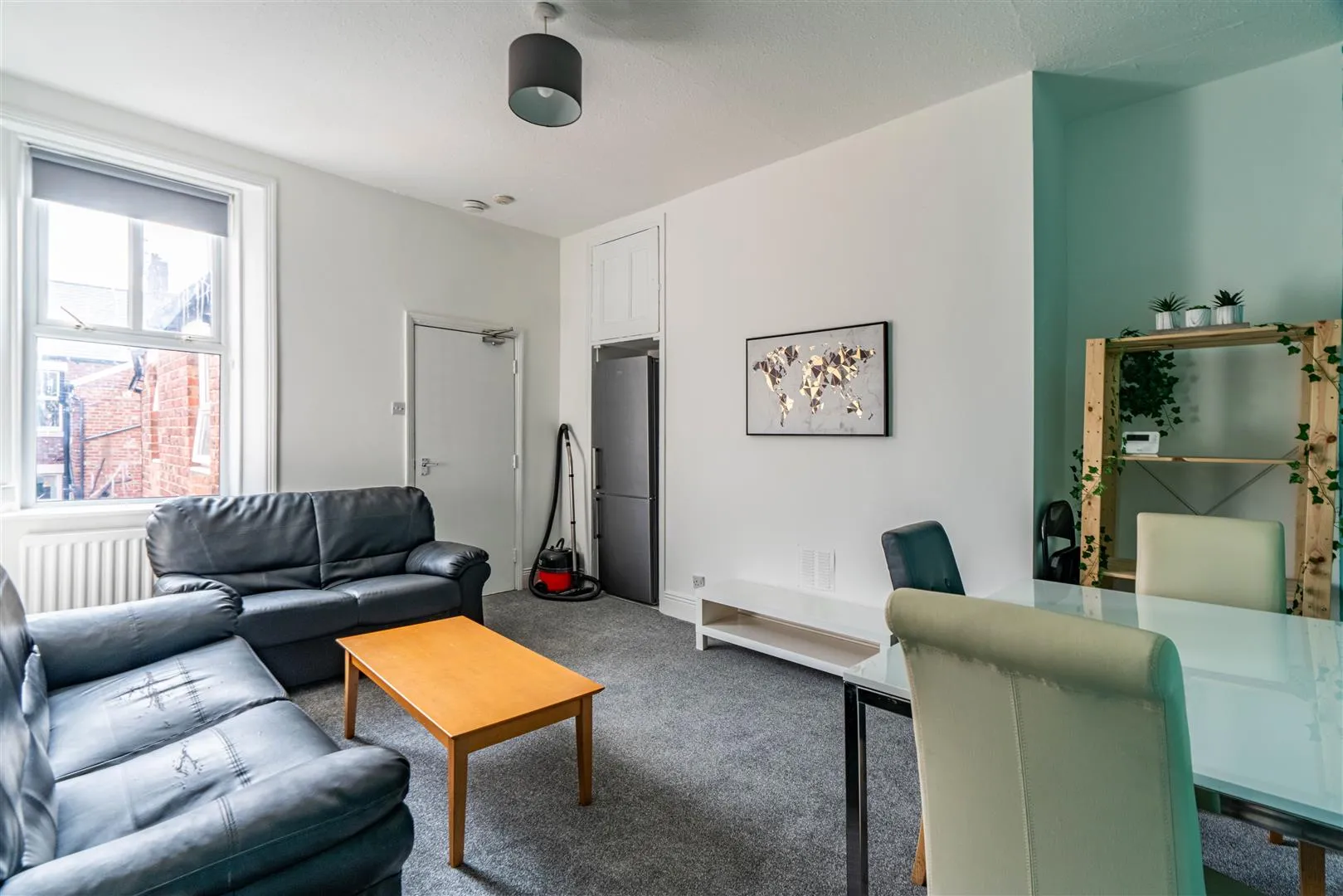 Flat Tavistock Road in Newcastle upon Tyne