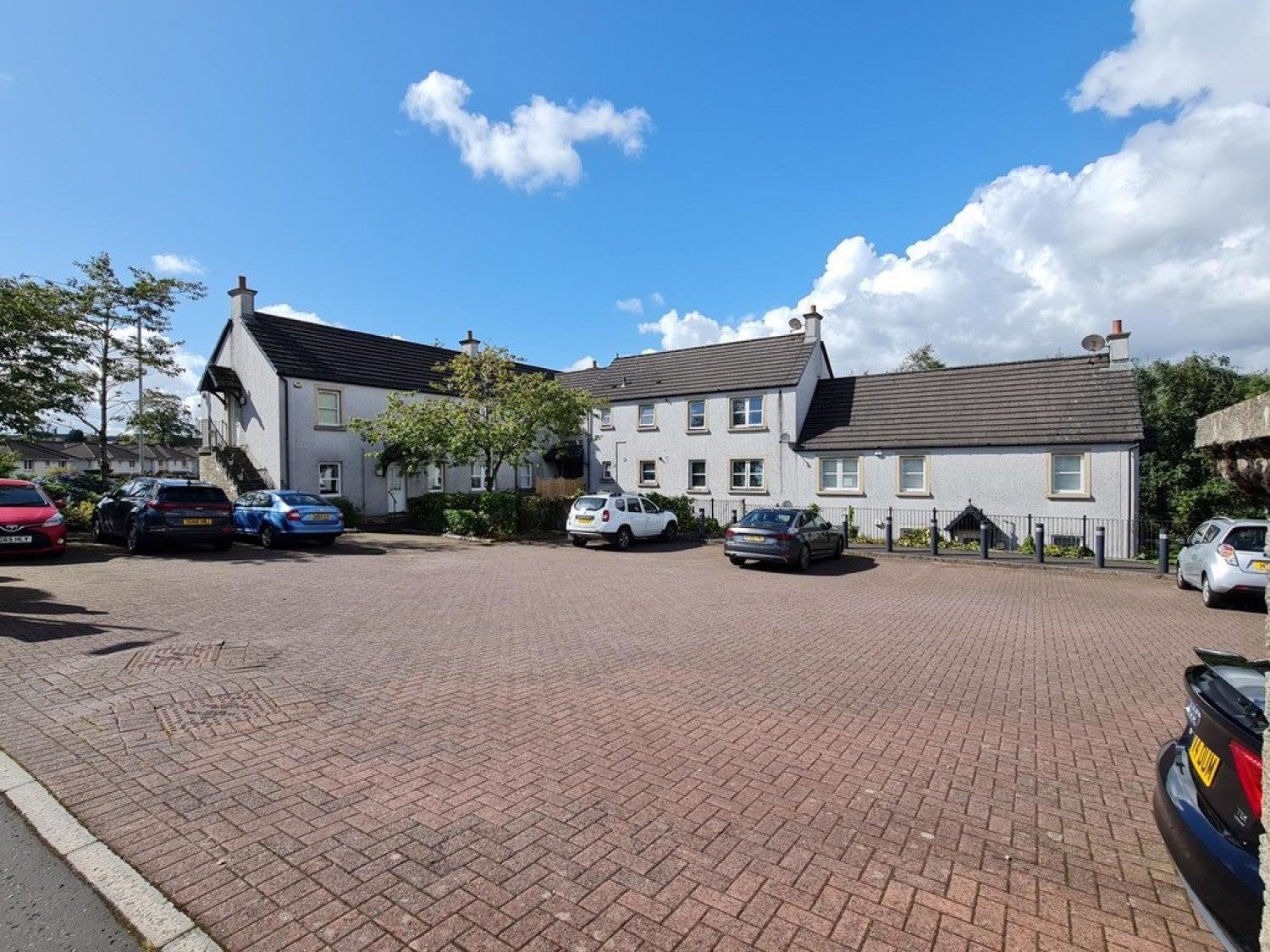 Flat Hunter Drive in Newton Mearns