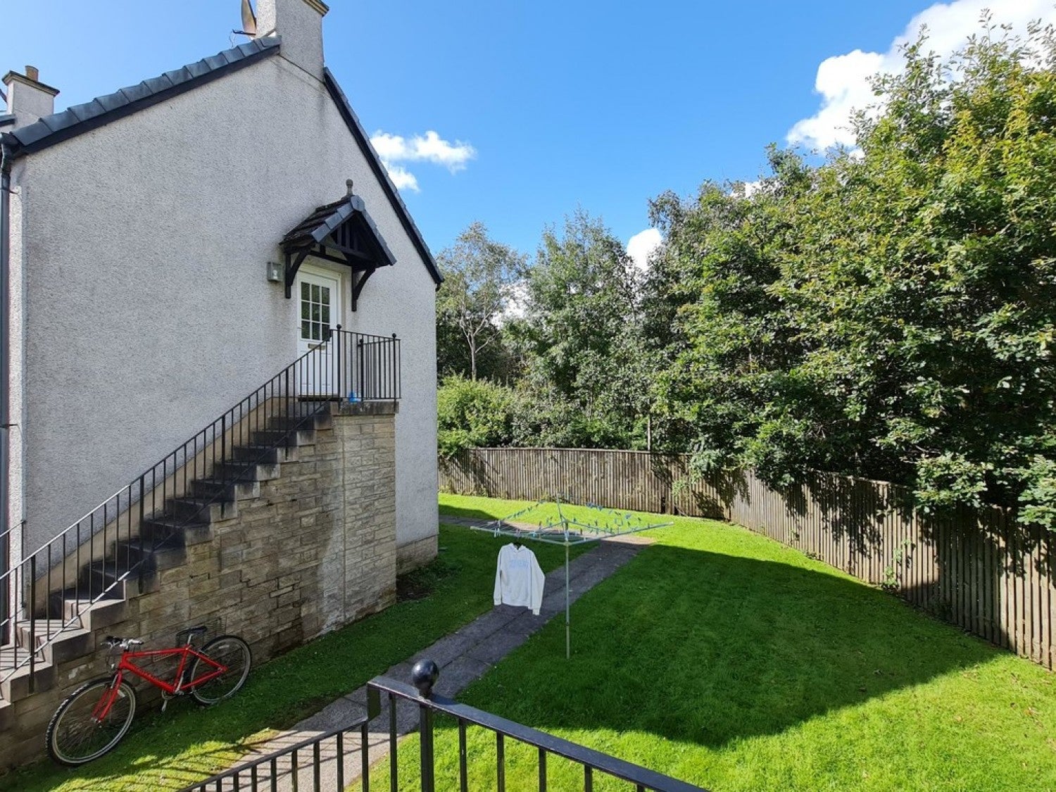 Flat Hunter Drive in Newton Mearns