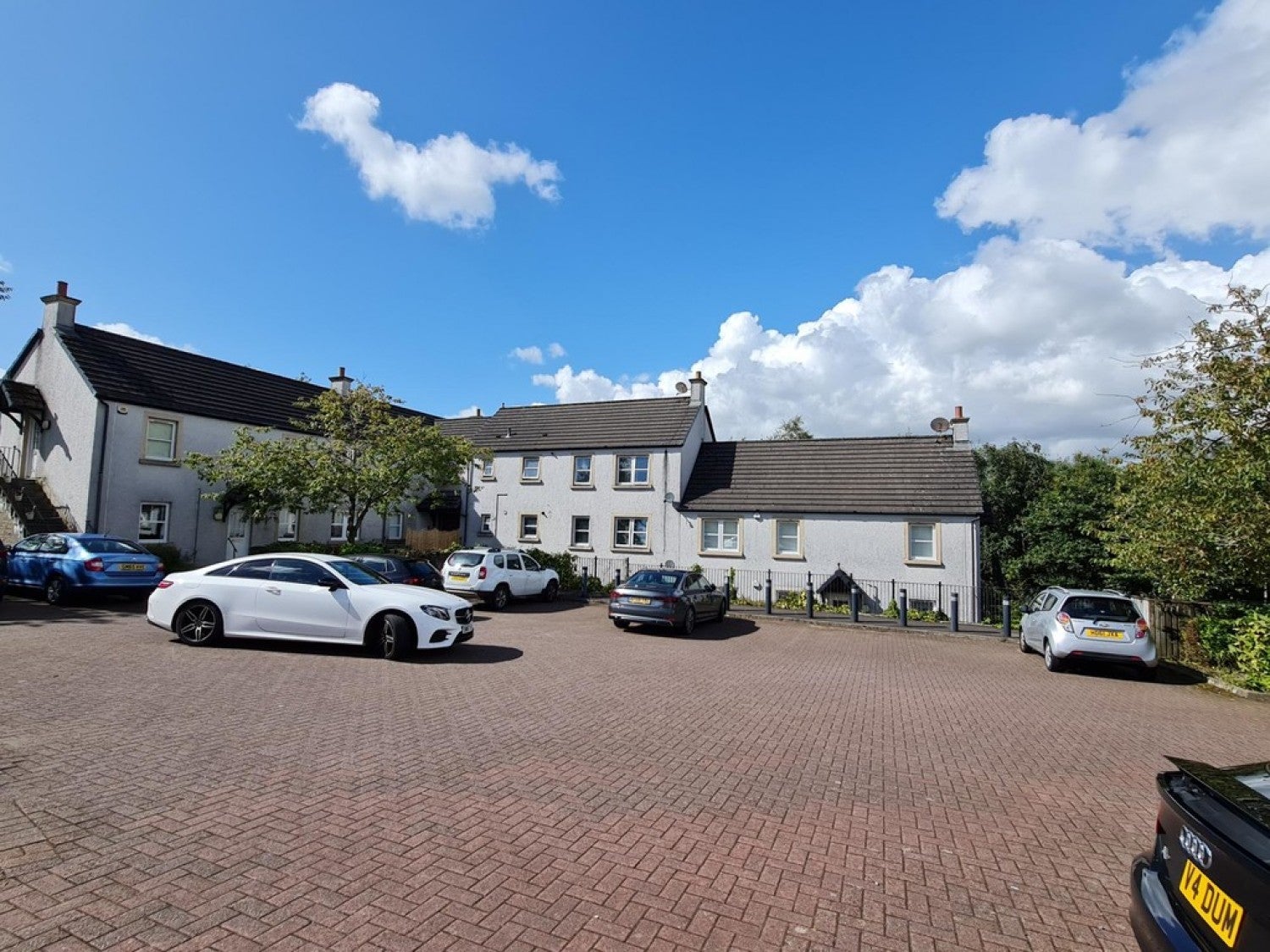 Flat Hunter Drive in Newton Mearns
