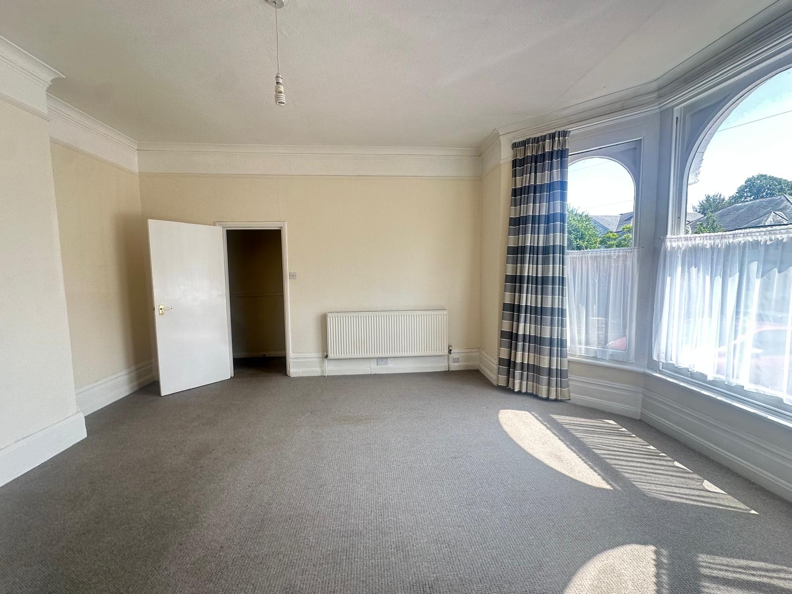 Flat Upper Grosvenor Road in Tunbridge Wells