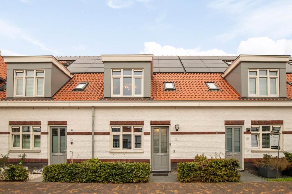Huis Plataanpad 17 in Hoef en Haag