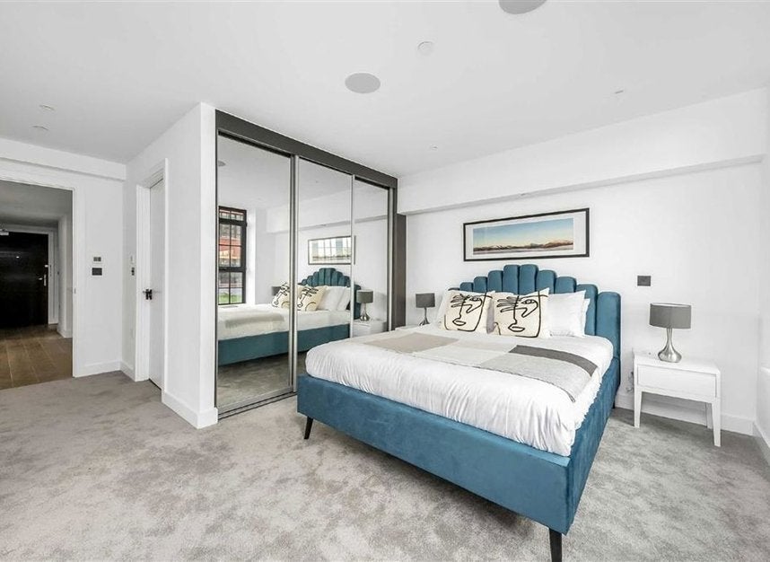 Flat New Tannery Way in Greater London